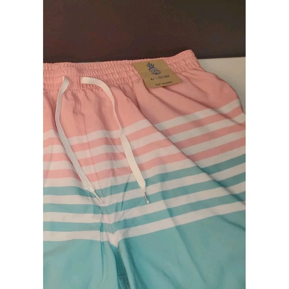 NWT - Chubbies Men's‎  4